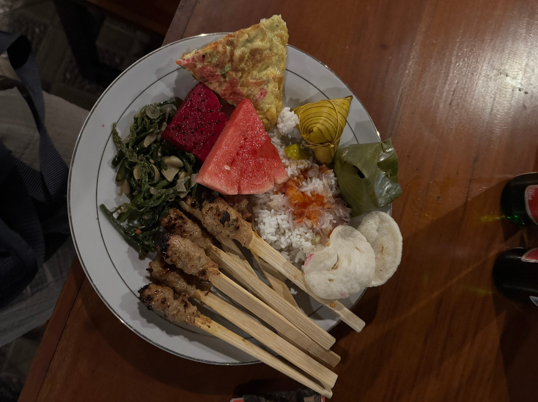 Warung Samboga Besikalung