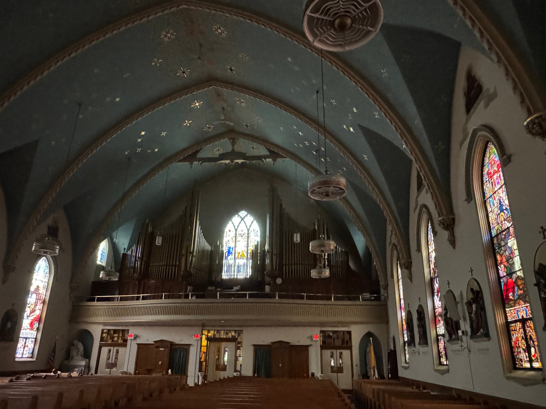 Historic St. Mary's Catholic Church-兰卡斯特必去景点
