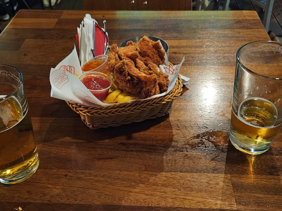 Duff Sports Bar-地拉那必去景点