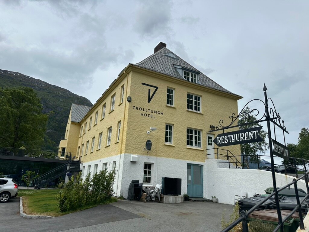 Trolltunga Hotel-官方