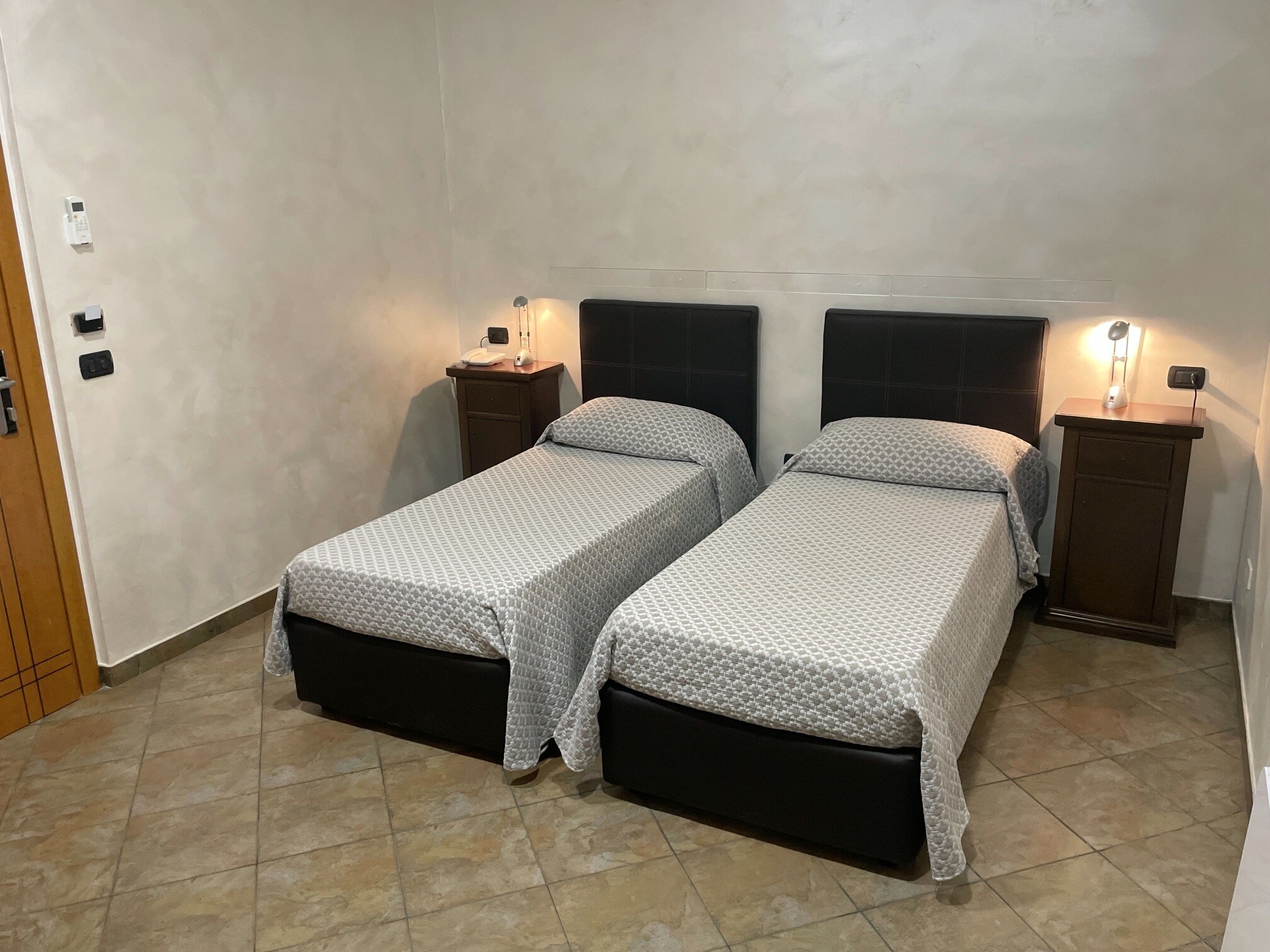 Hotel Toscano-客卧