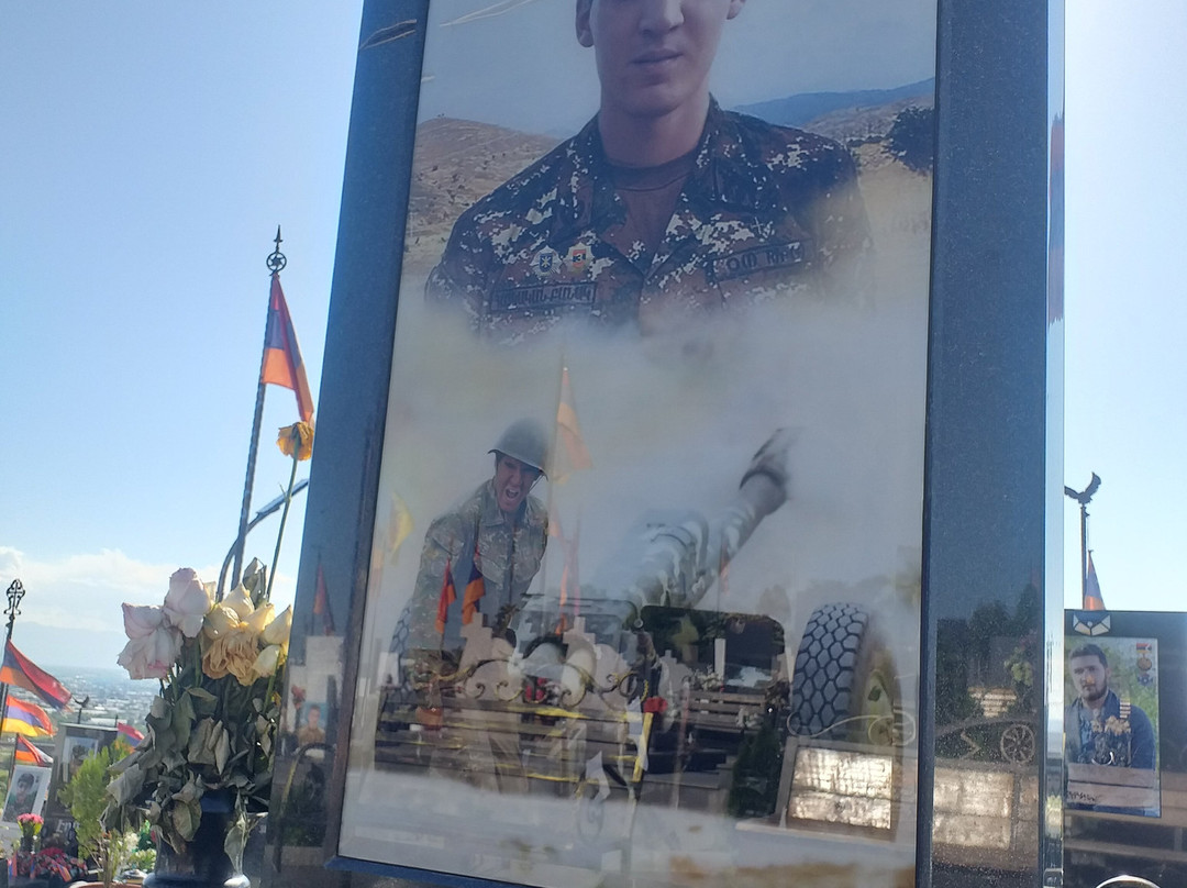 Yerablur Military Memorial Cemetery-埃里温必去景点
