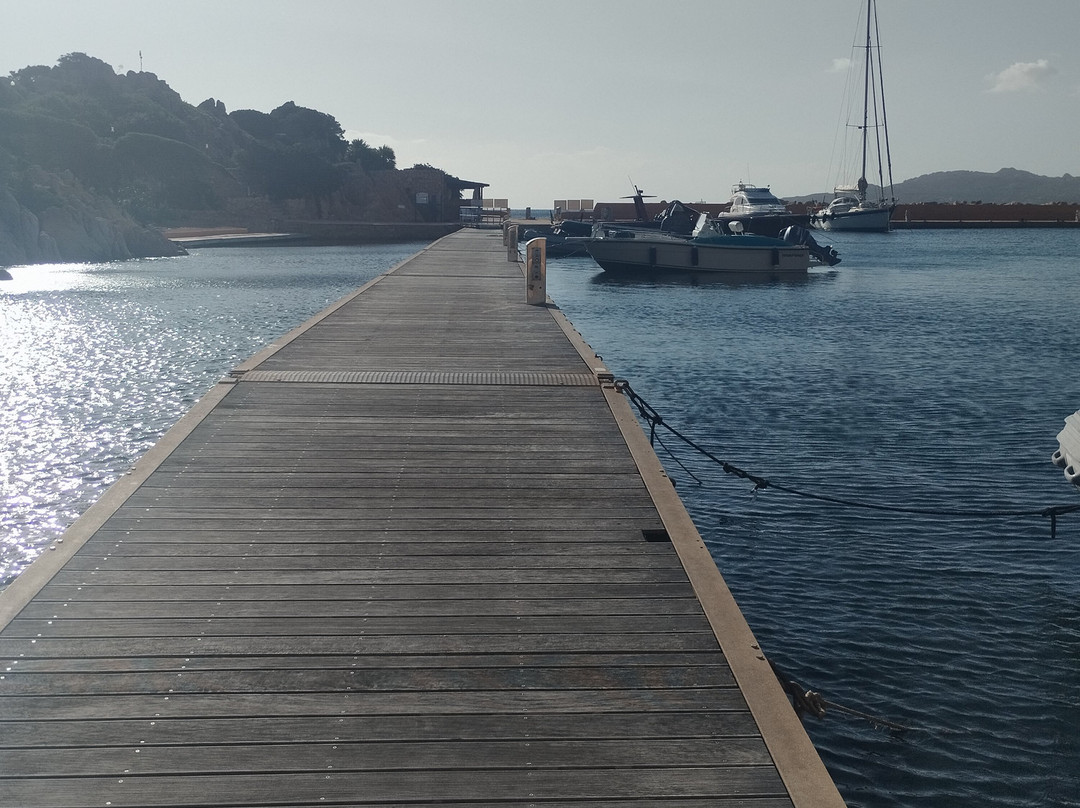 Hotel Cala Lunga主图
