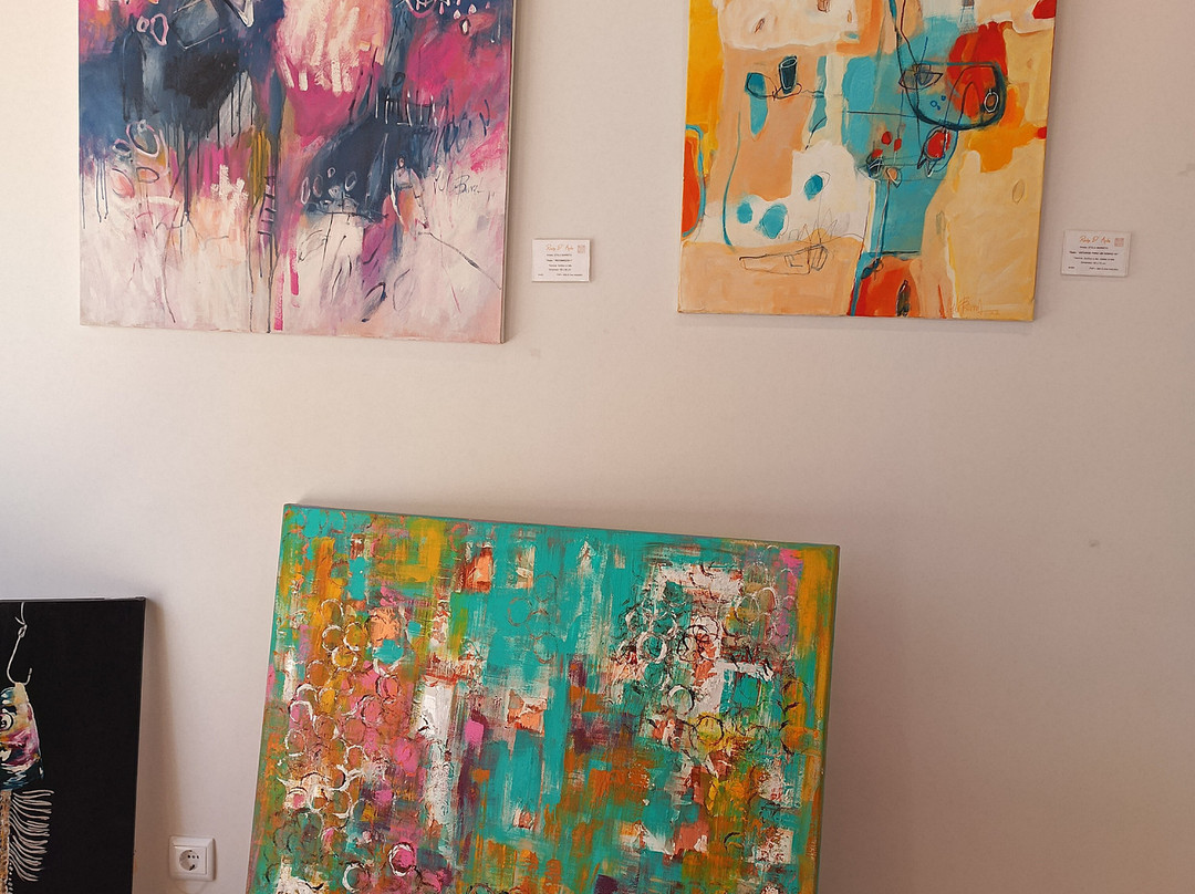 Galeria Raiz D' Arte-法罗必去景点