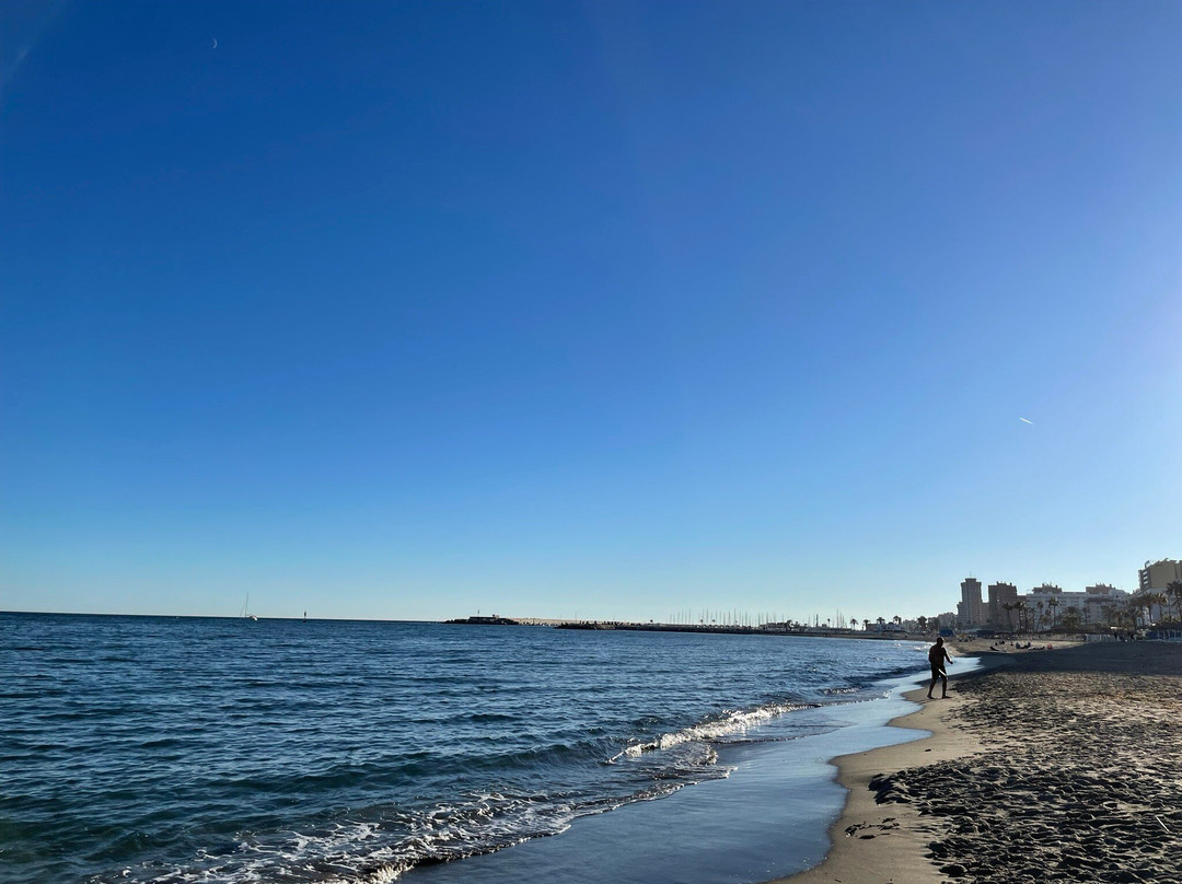 Playa de Fuengirola-福恩吉罗拉必去景点