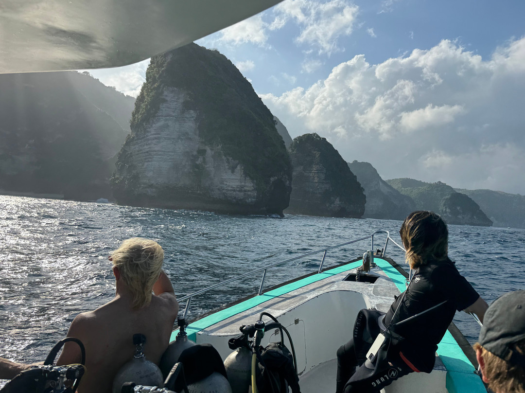 Tamarind Divers-蓝梦岛必去景点