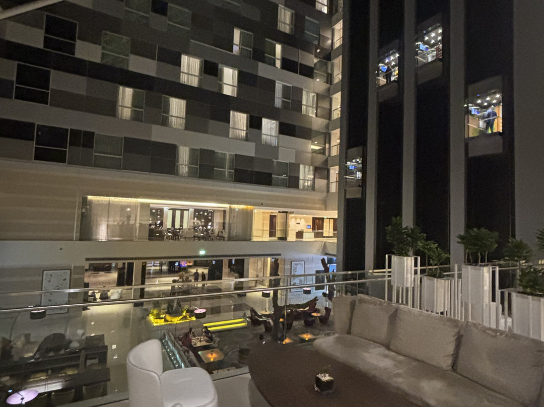 罗塔纳羚羊主图