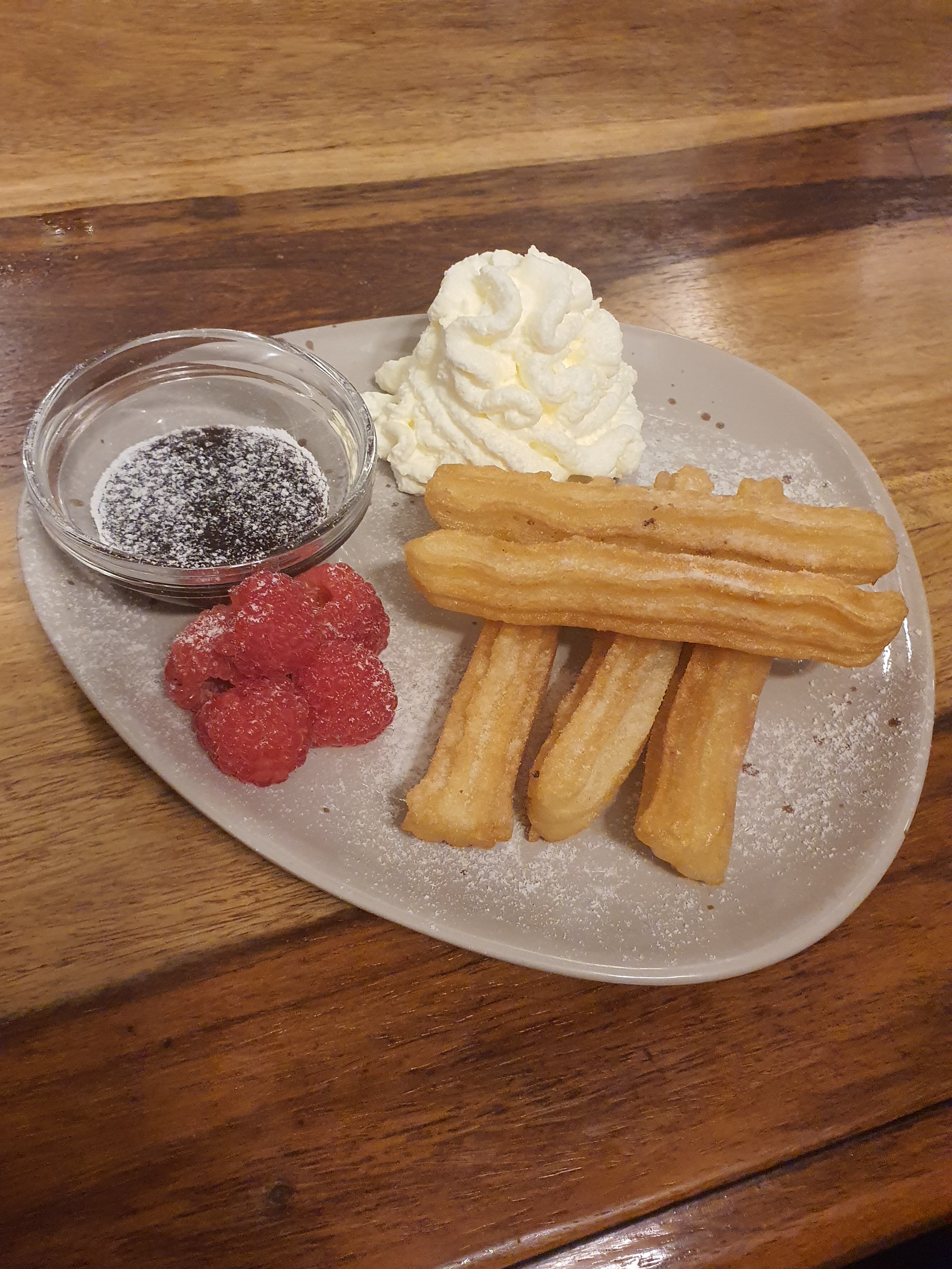 The Goat Hotel-官方