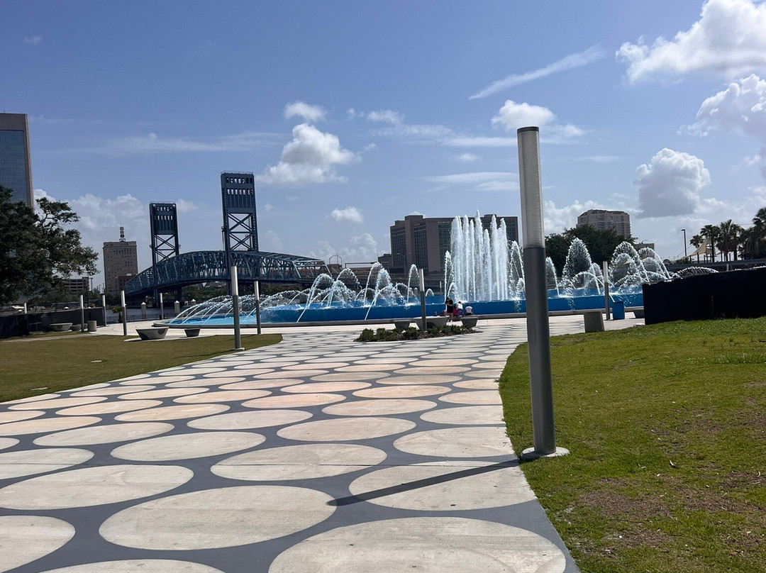 Friendship Fountain-杰克逊维尔必去景点