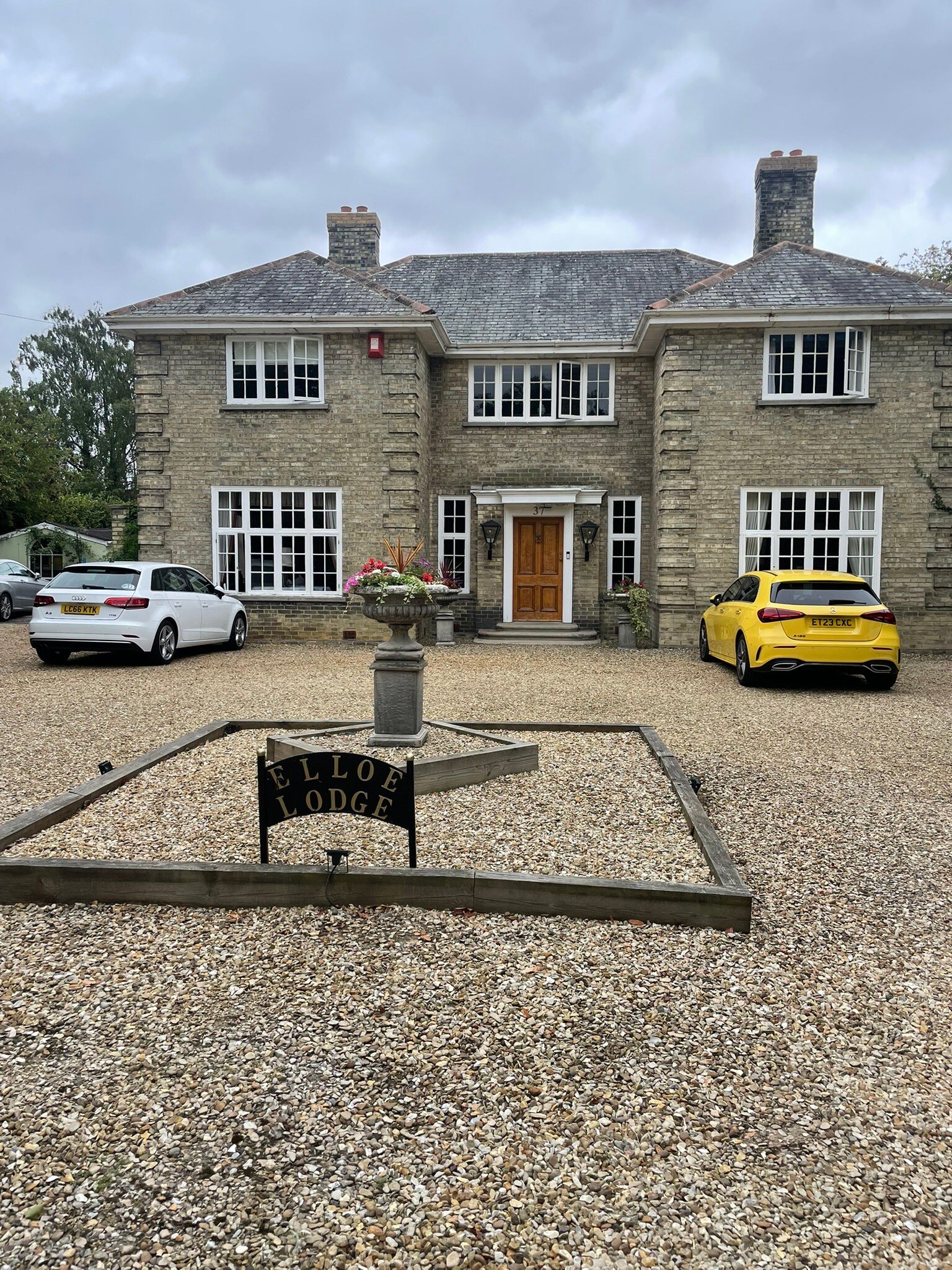 Elloe Lodge-官方