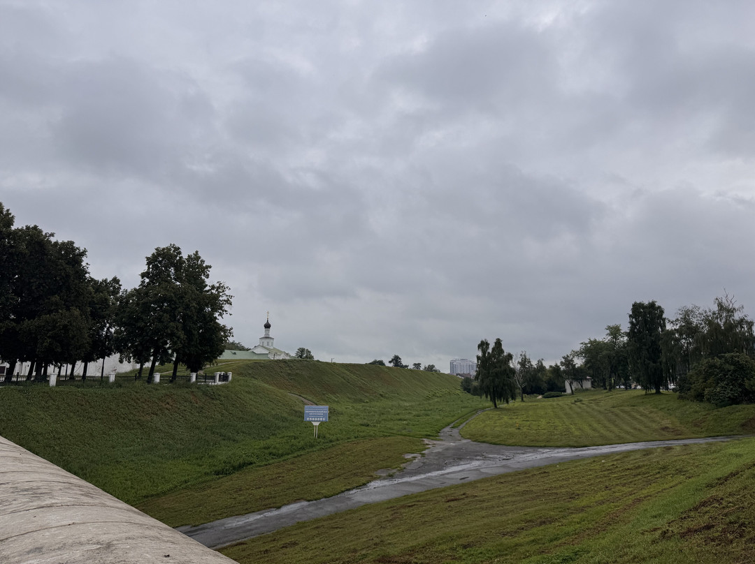 Remains of Land Defensive Earthwork-Ryazan必去景点