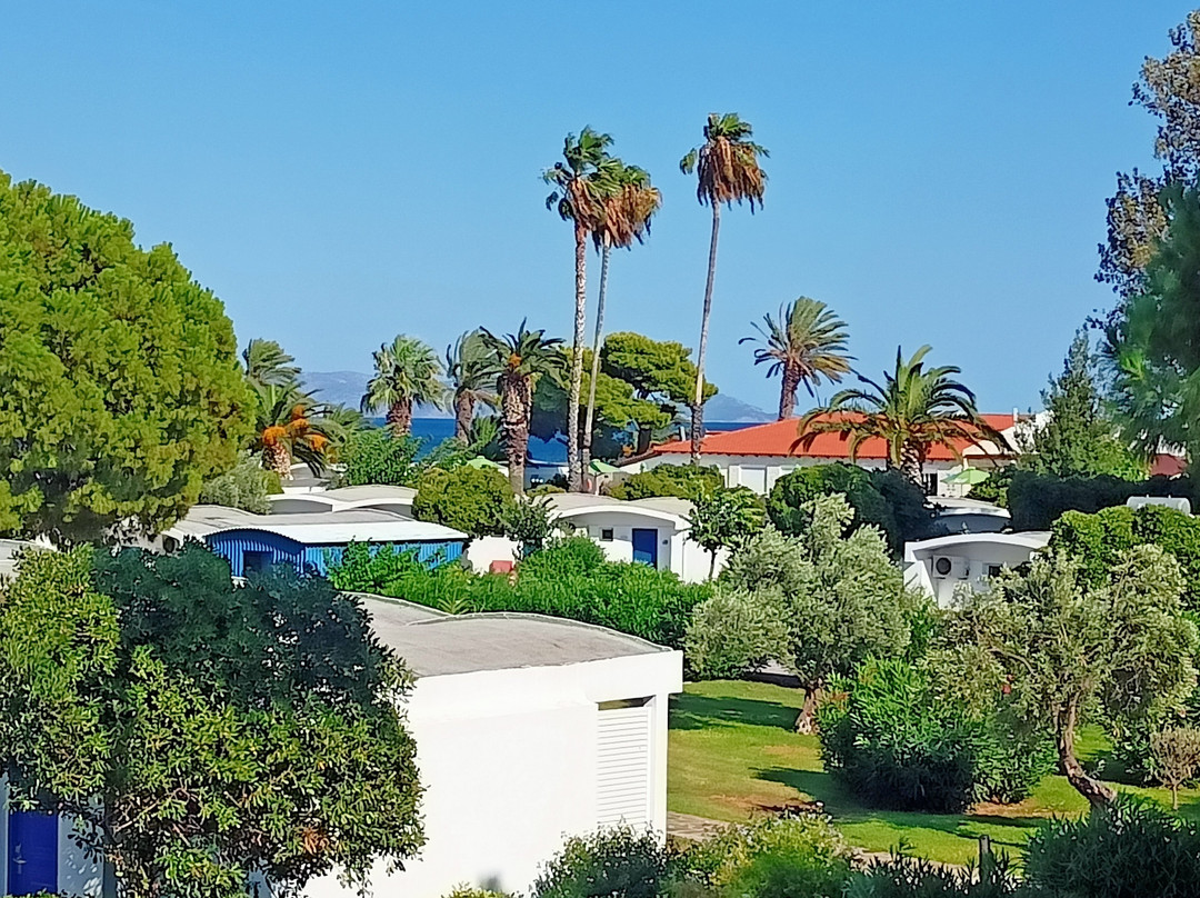 Kinetta Beach Hotel主图