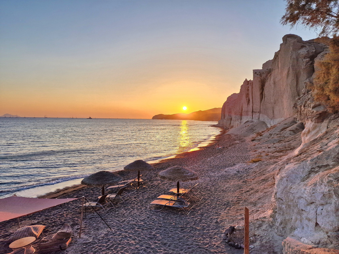 Eros Beach-佩里沃罗必去景点