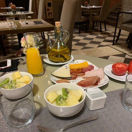 杜克萨德卡多纳4星高级酒店主图