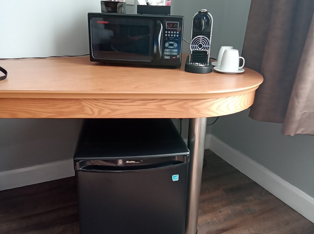 Cambridge Hotel and Conference Centre主图