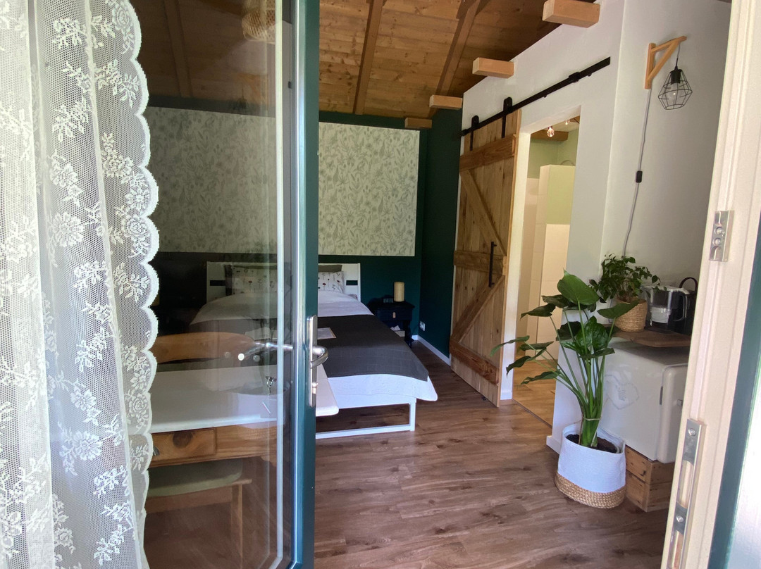 B&B by Mo
