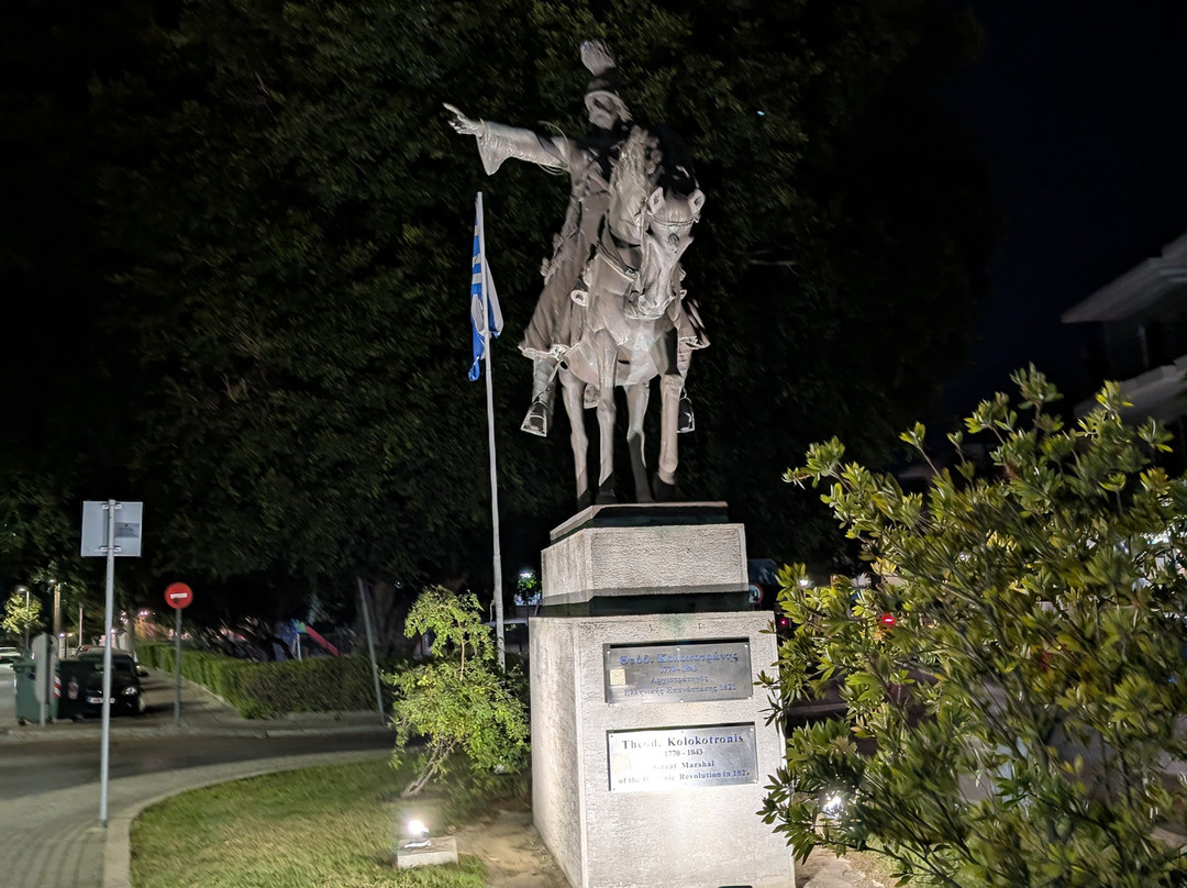 Theodoros Kolokotronis Statue-Kos Town必去景点