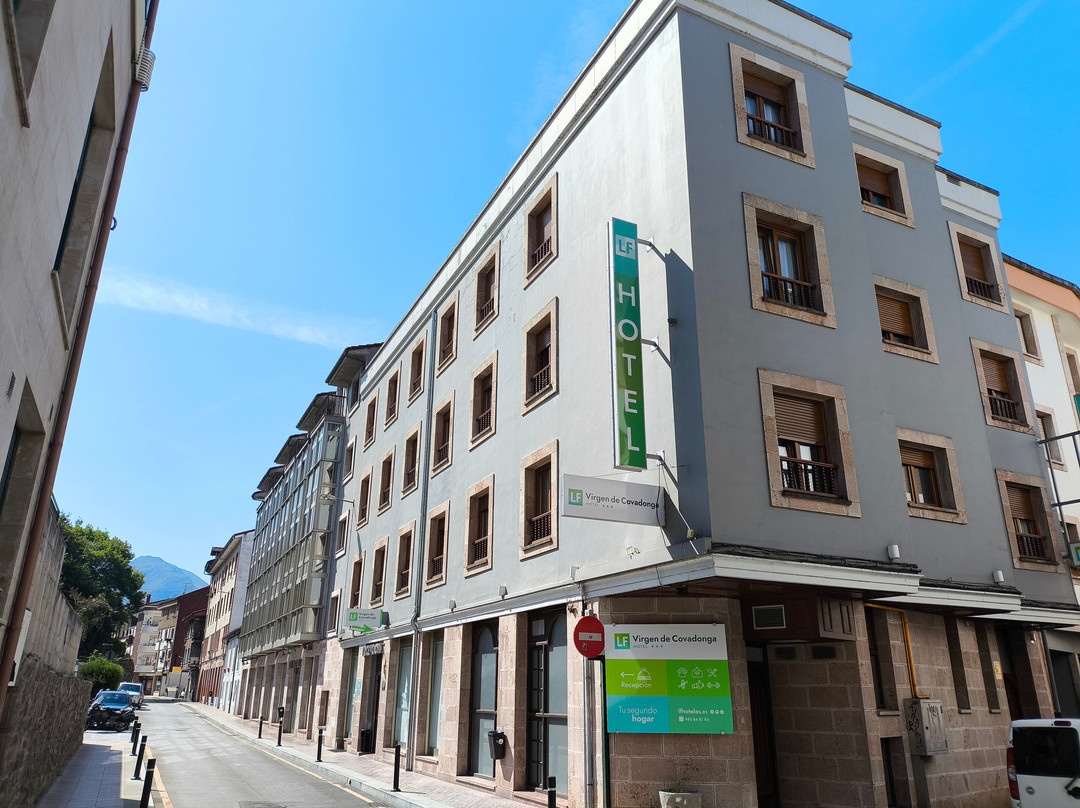 Hotel Covadonga主图