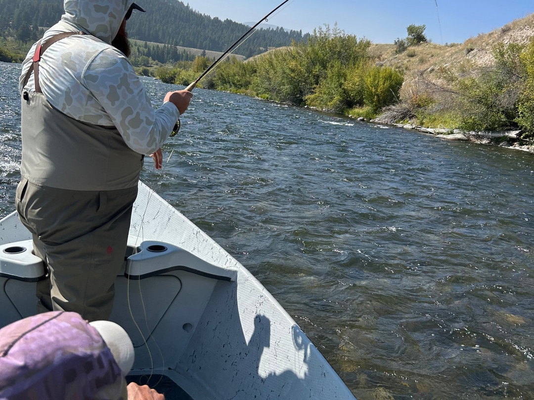 Arrick's Fly Shop, Inc.-西黄石镇必去景点