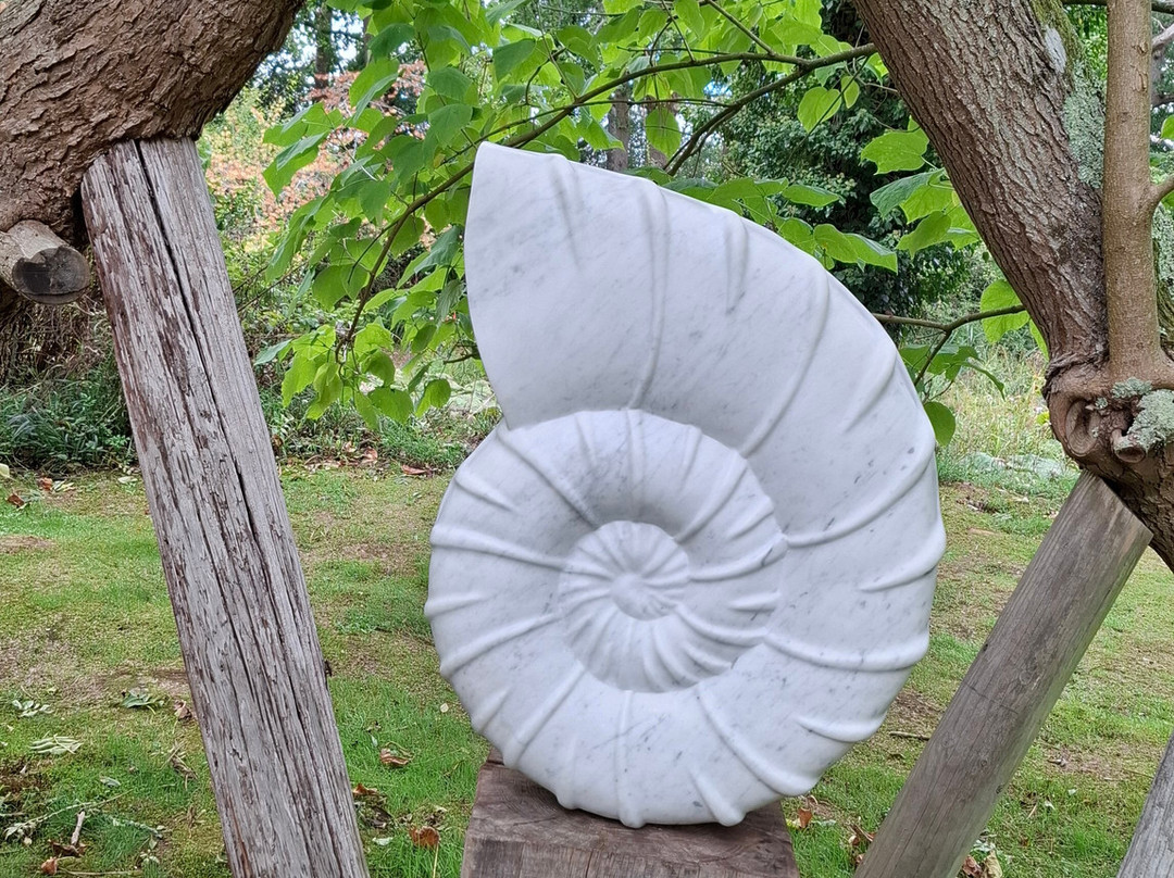 Hannah Peschar Sculpture Garden-Ockley必去景点