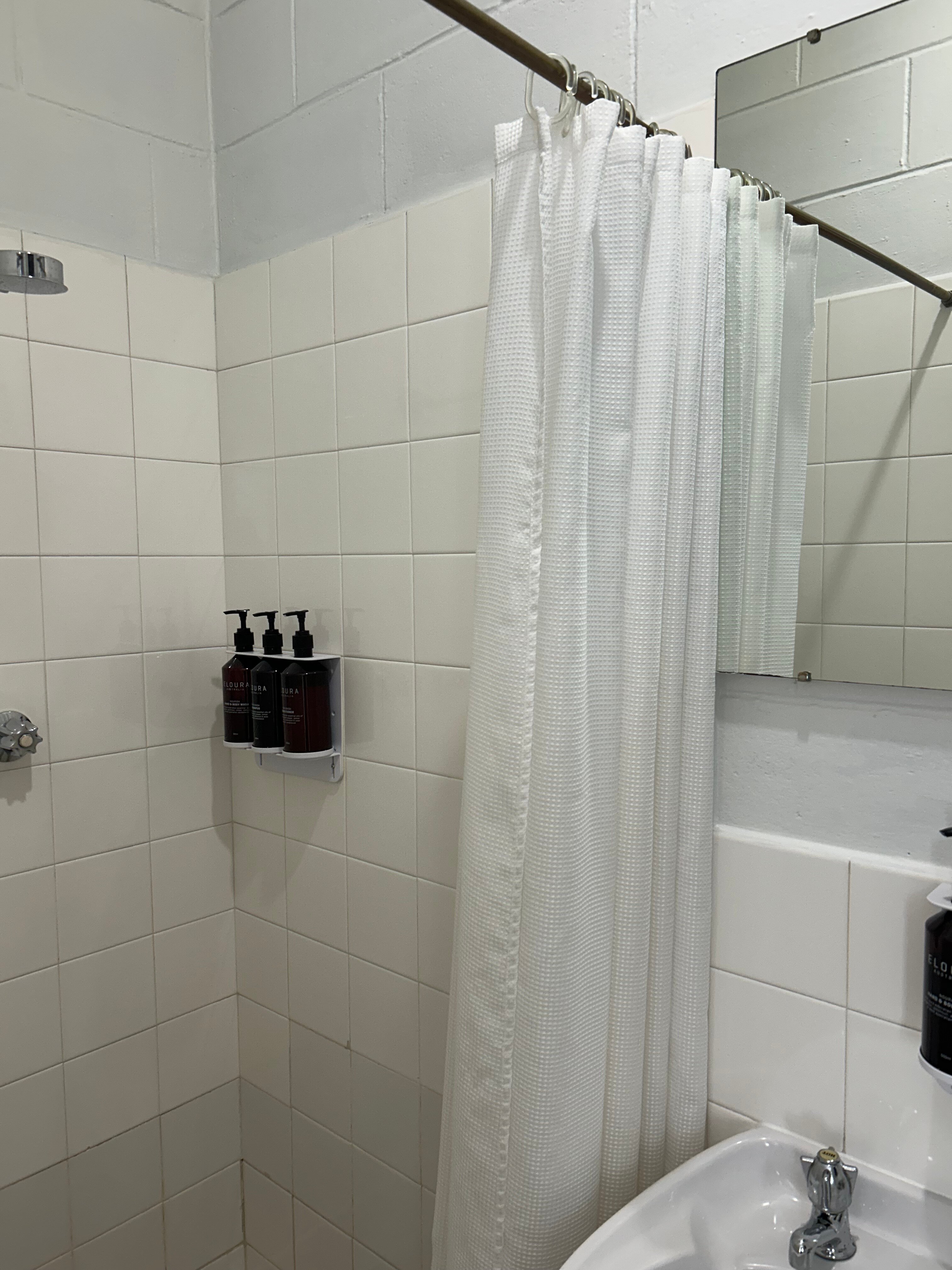 Motel River Bend-官方