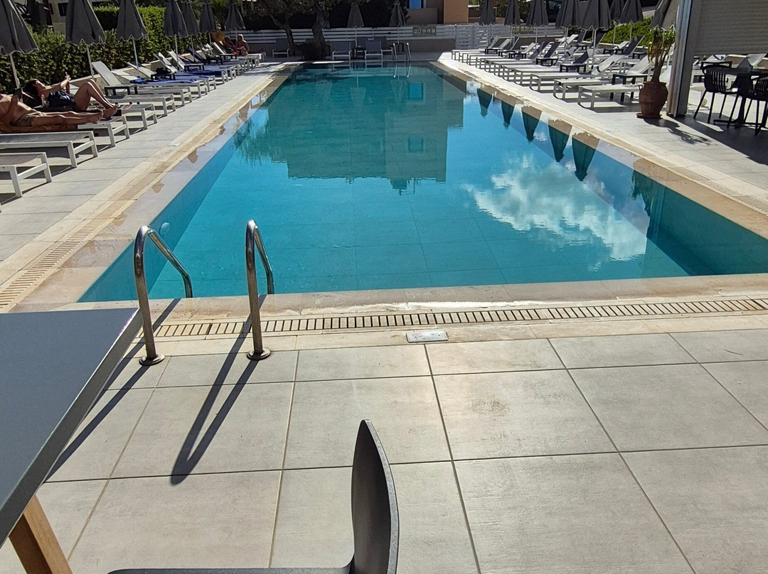 Sundance Apartments & Suites主图