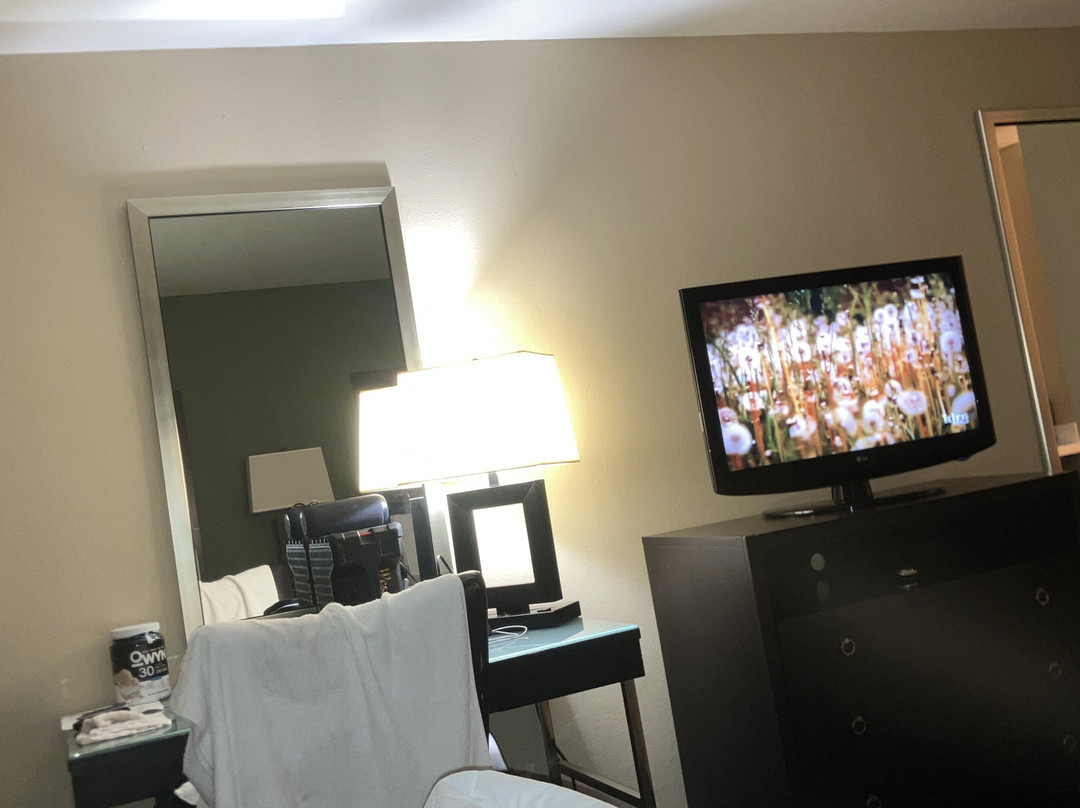 Holiday Inn Express & Suites Eagle Pass by IHG主图