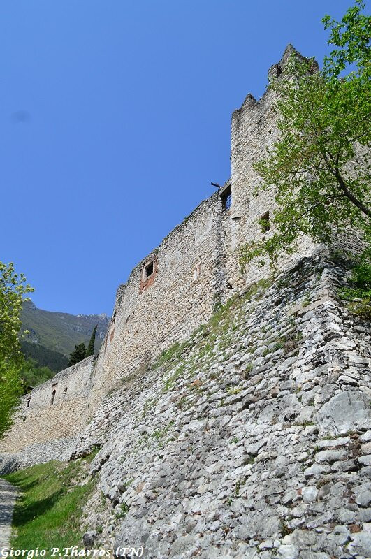 FAI - Castello Di Avio-Avio必去景点