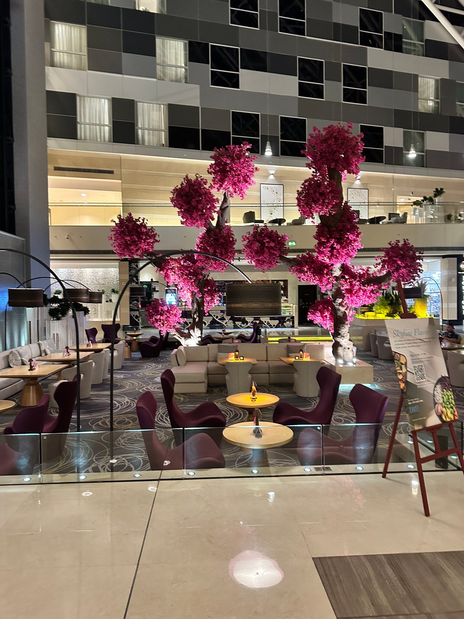 罗塔纳羚羊-官方