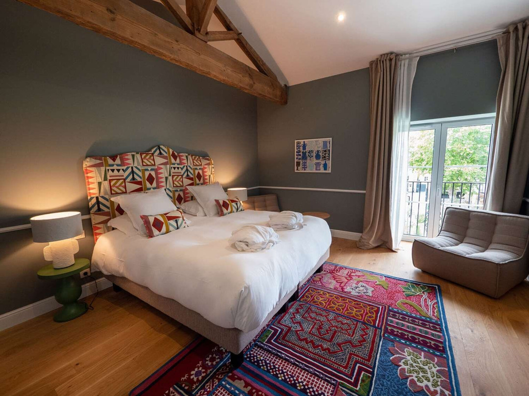 Le Bouscat酒店住宿-Maison Pavlov Hôtel Restaurant