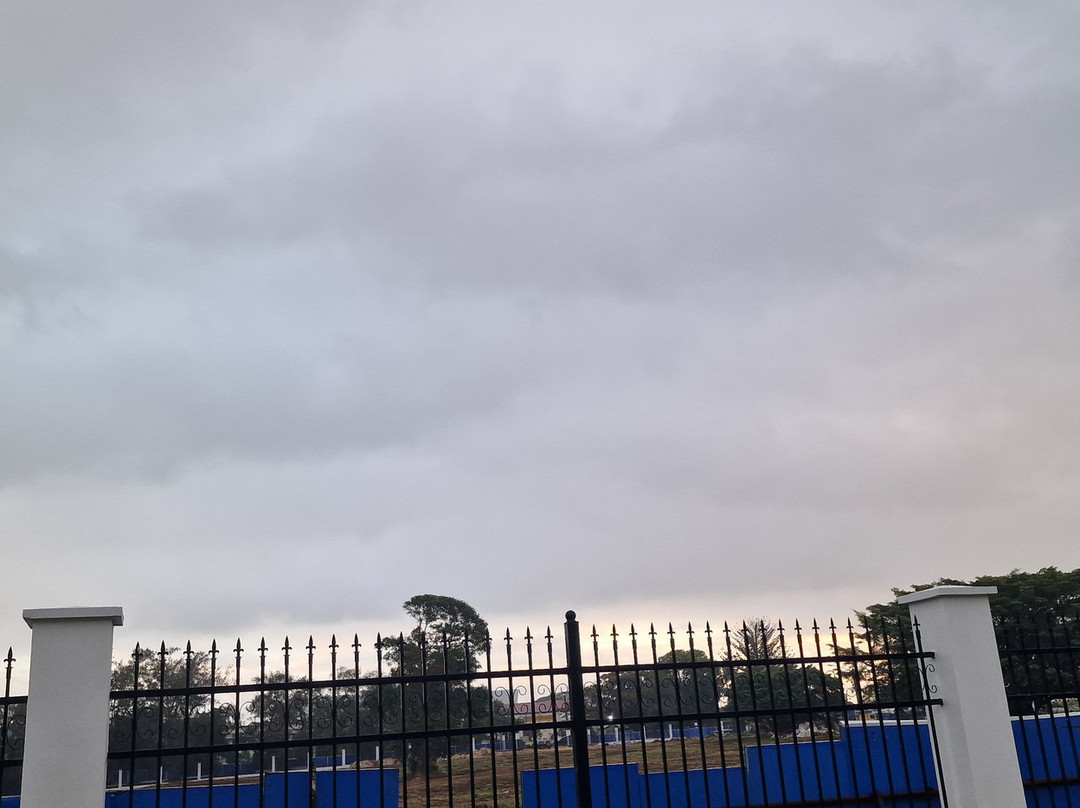 Royal Tombs-努库阿洛法必去景点