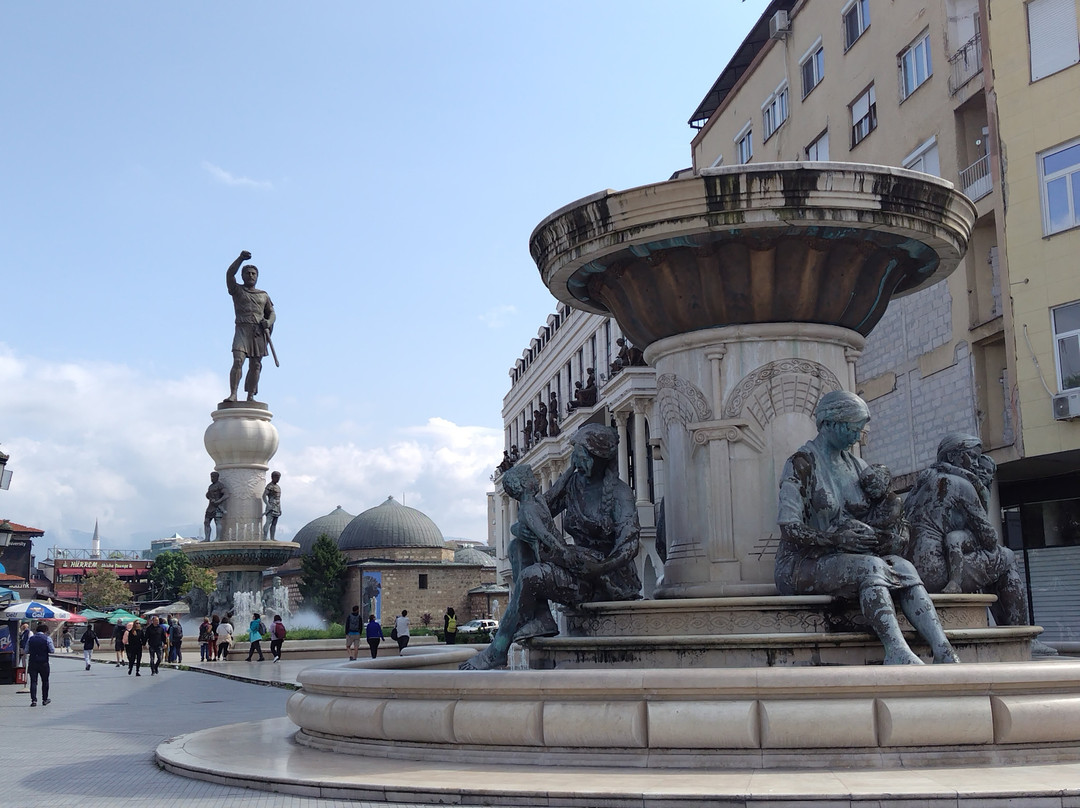 Fountain of the Mothers of Macedonia-斯科普里必去景点