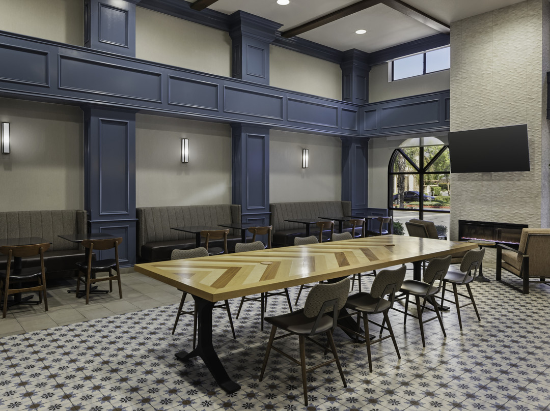 Four Points by Sheraton Ontario-Rancho Cucamonga主图