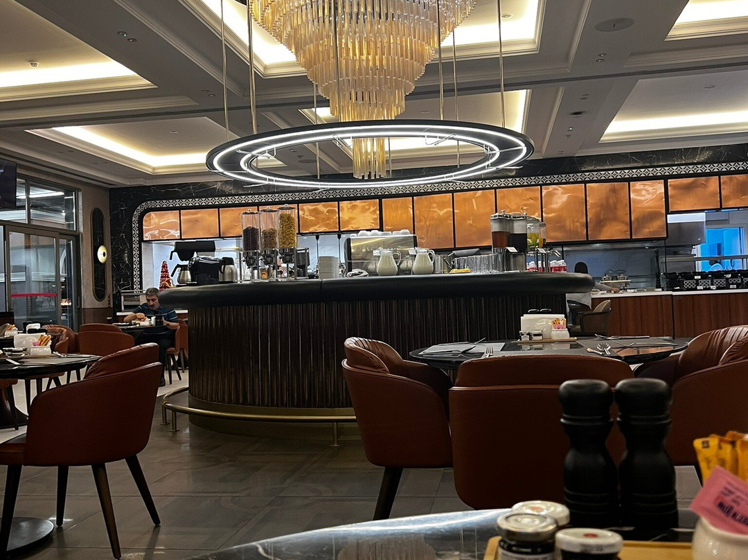 Ramada By Wyndham Erbil Gulan Street主图