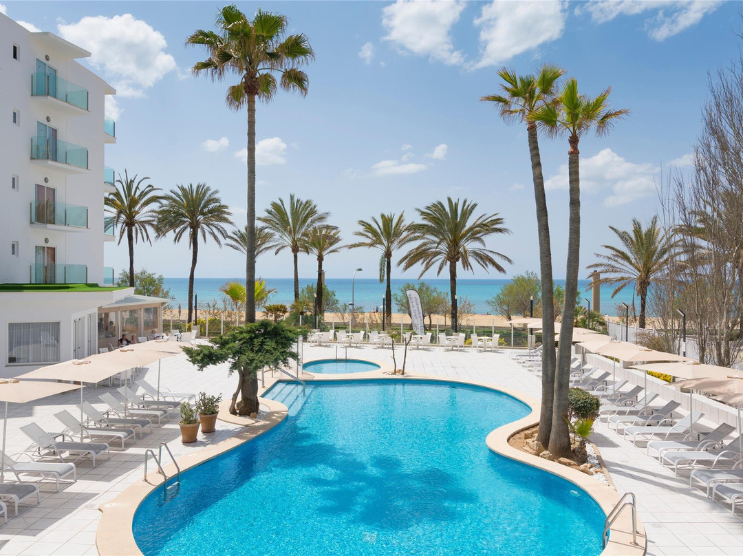 圣米歇尔金色海滩酒店