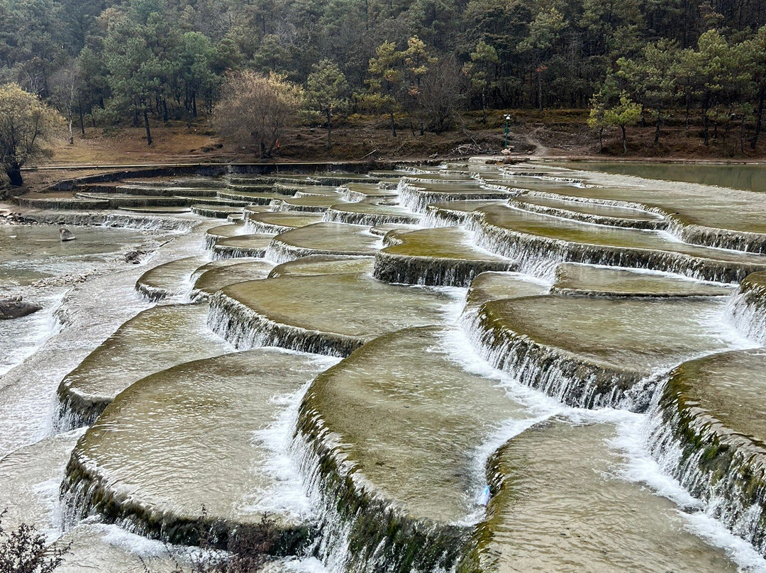 蓝月谷-丽江市必去景点