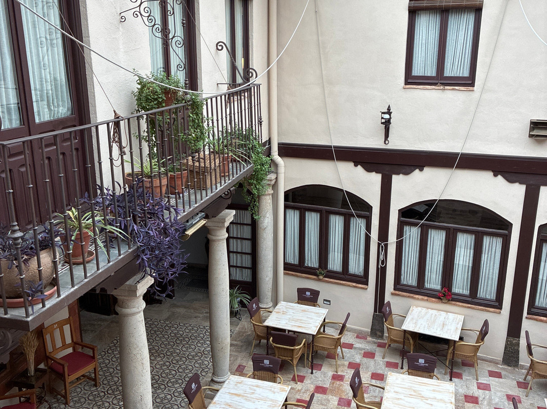 伟人阿尔马格罗酒店主图