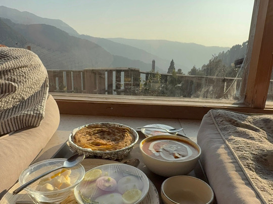 Seclude Pangot, Perch主图