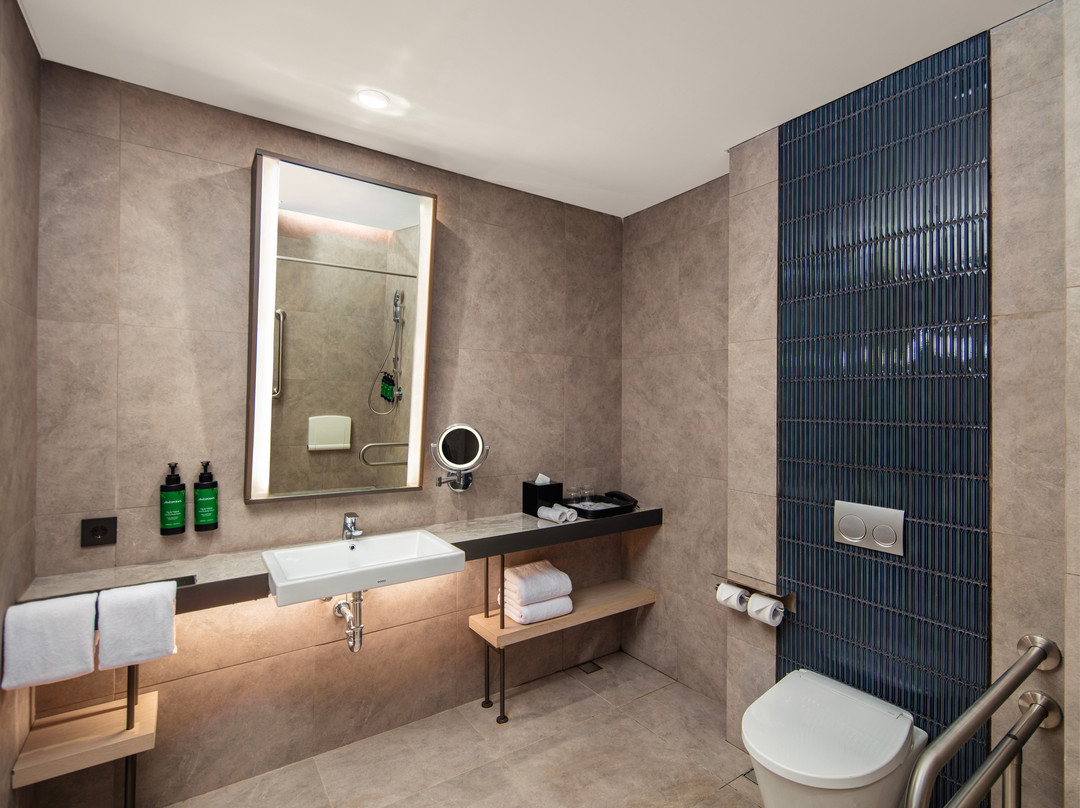 Crowne Plaza Labuan Bajo by IHG