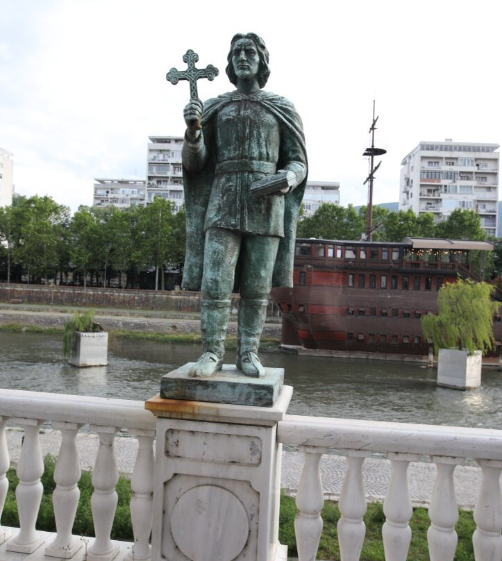 Skopje Eye Bridge-斯科普里必去景点