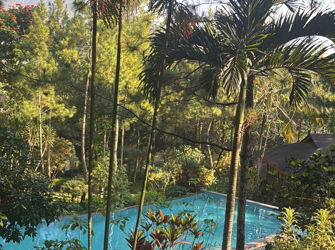 吉布鲁武巴都度假村主图