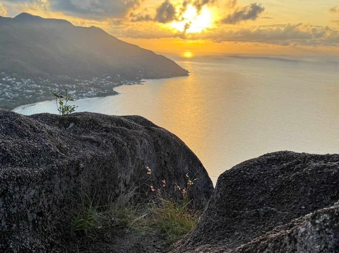 Cliff 'N' Coast Adventures Seychelles-维多利亚必去景点