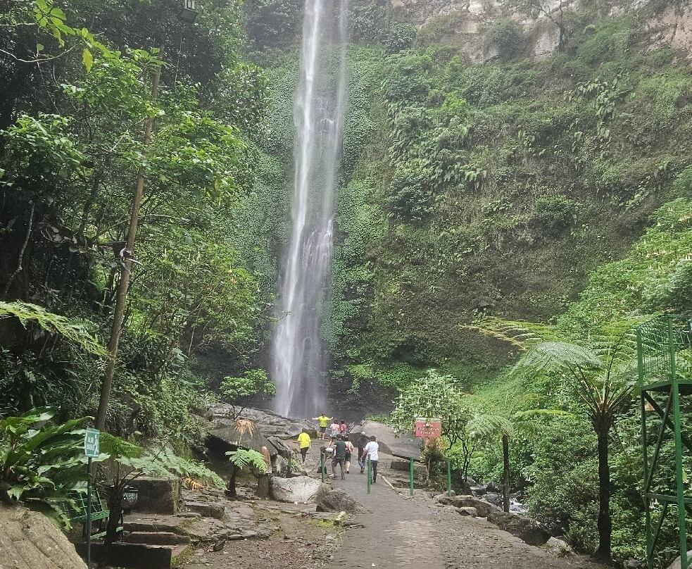 Coban Rondo Waterfall-Krajan必去景点