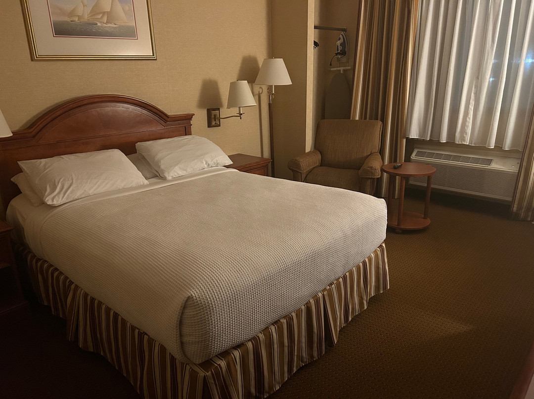 五个小镇旅馆主图