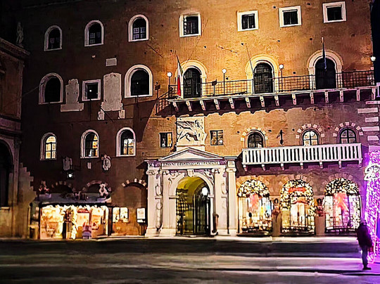 Piazza dei Signori-维罗纳必去景点