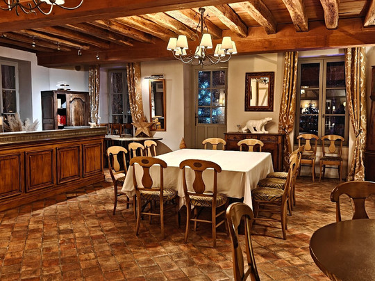 Hostellerie de la Tour d'Auxois主图