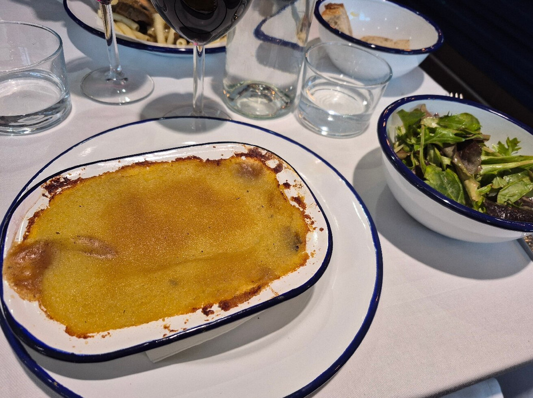 CHEZ LES GARCONS主图