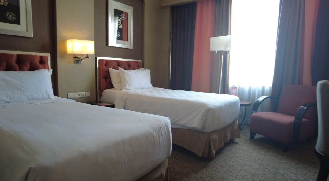 三宝垄西普拉酒店主图