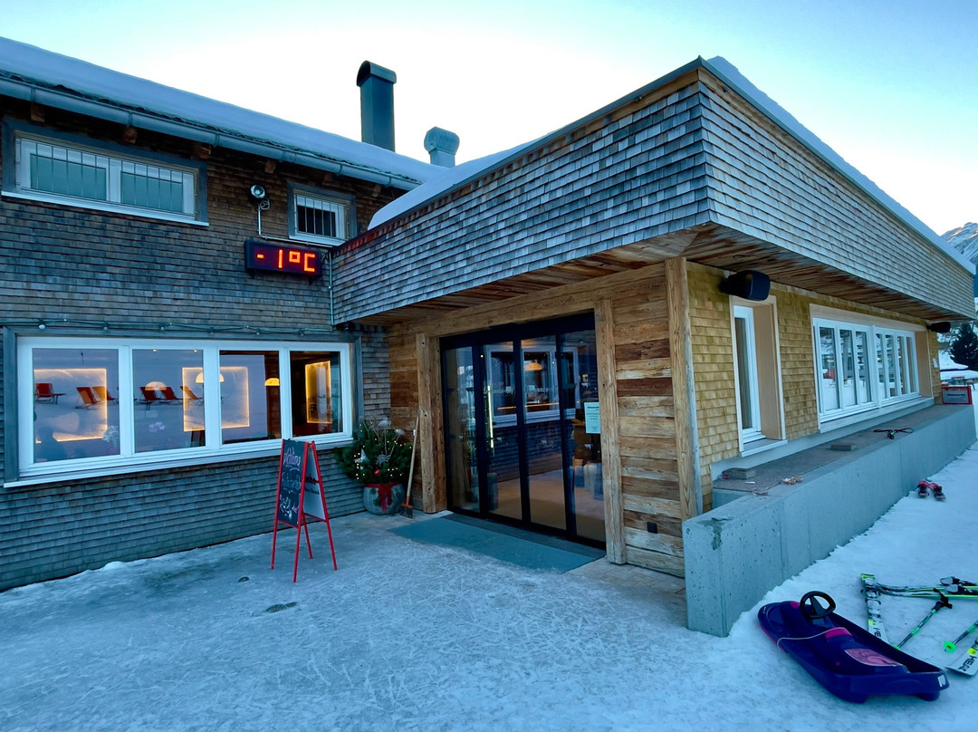 伊丽莎白酒店主图