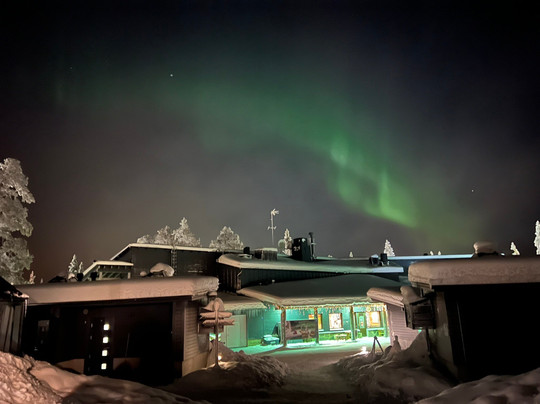 欧若拉圣诞酒店主图